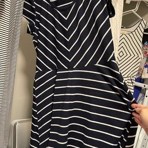 🇺🇸Stitch Fix Market and Spruce navy white stripe swing dress 👗